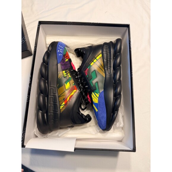 Versace Chain Reaction size 42 Italy  Muti color size 9us NWB - Picture 1 of 7